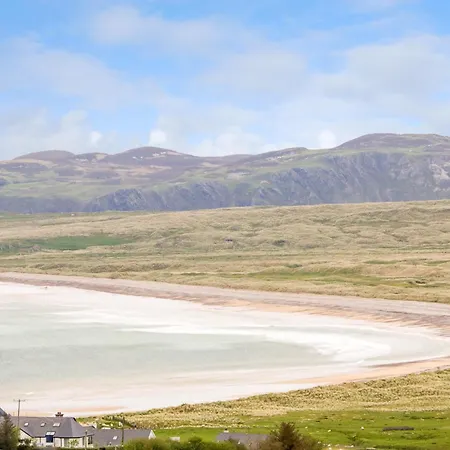 Ardagh Semesterbostad